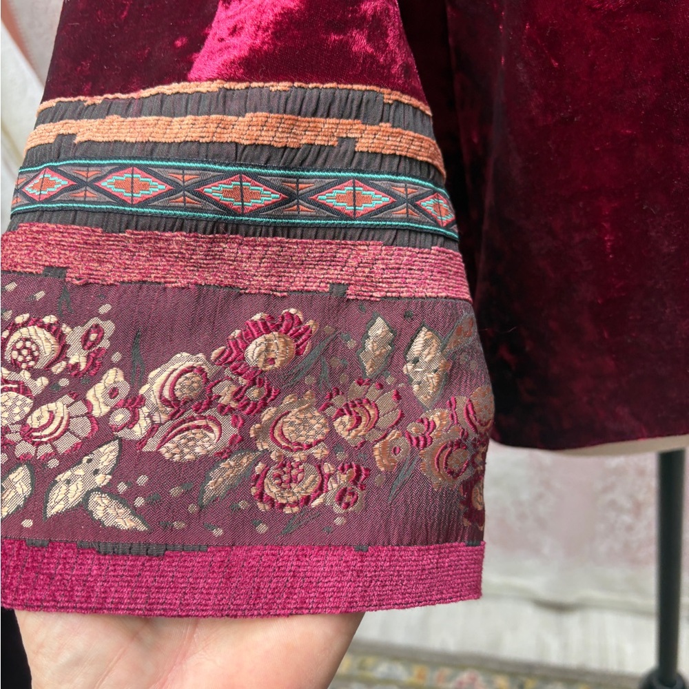 NWT Crimson Velvet Jacket Sz L - Picture 3 of 9